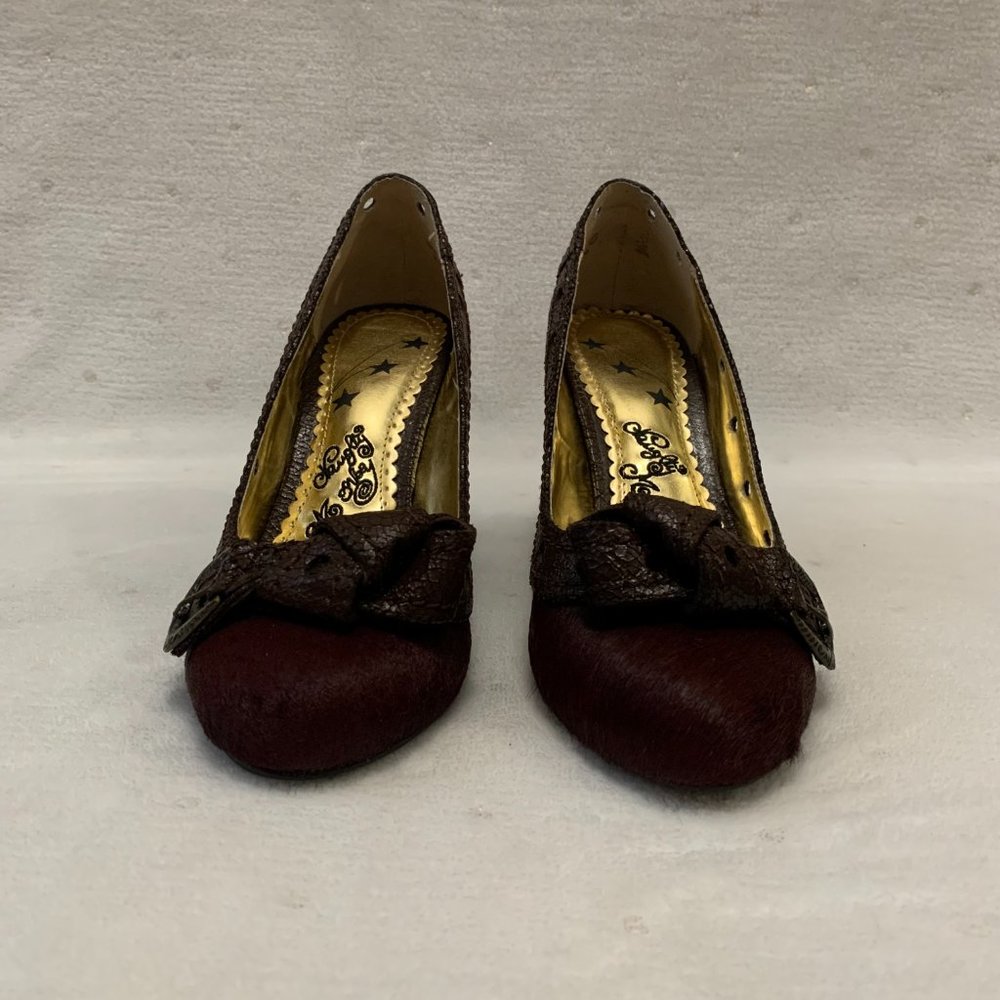 Naughty Monkey Vintage Heels - Picture 2 of 12